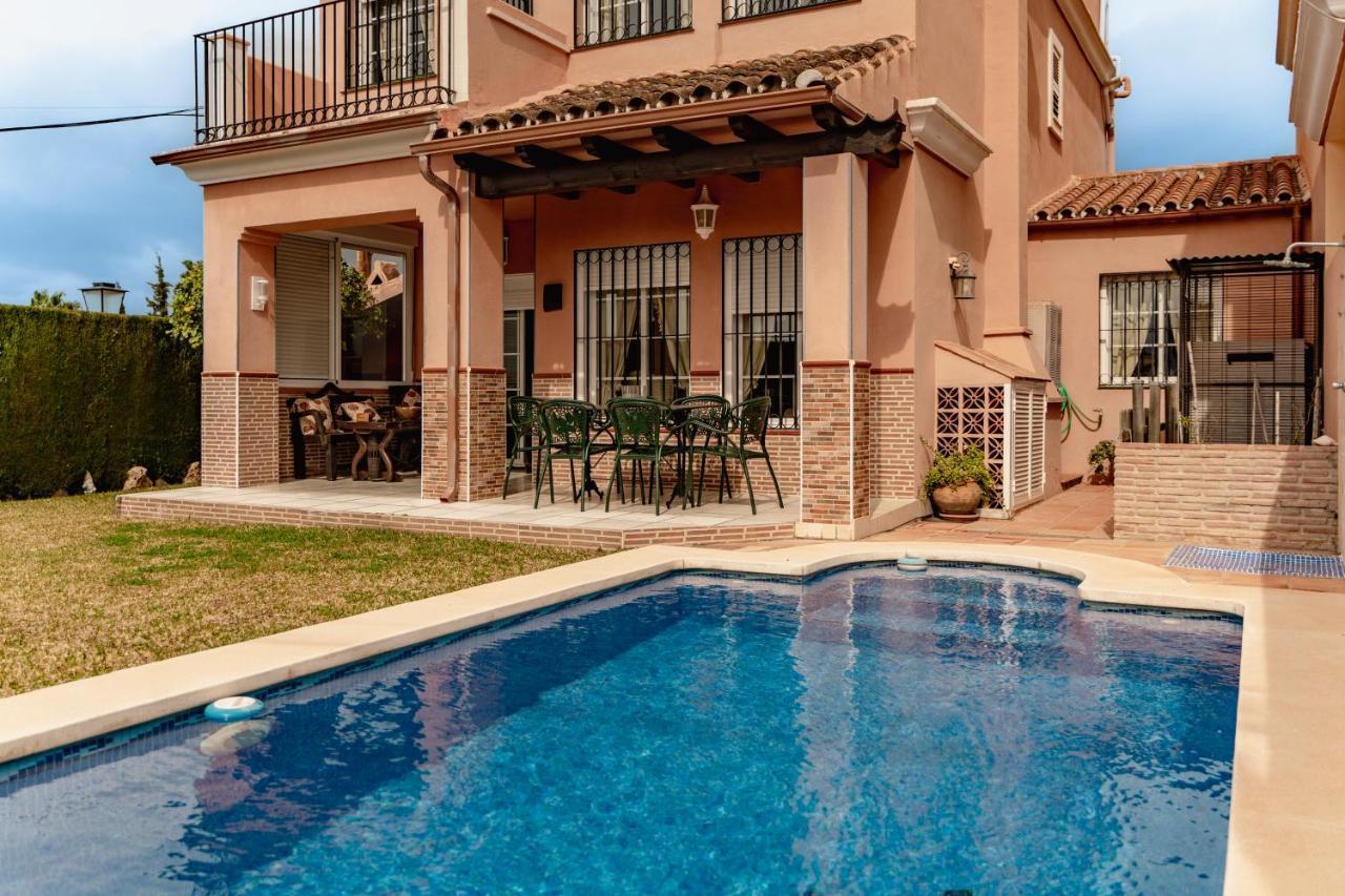 Villa Estilo Mediterranea Con Piscina, Jardin, Bbq Y Jacuzzi - Villa Bel Air Real Estepona Kültér fotó