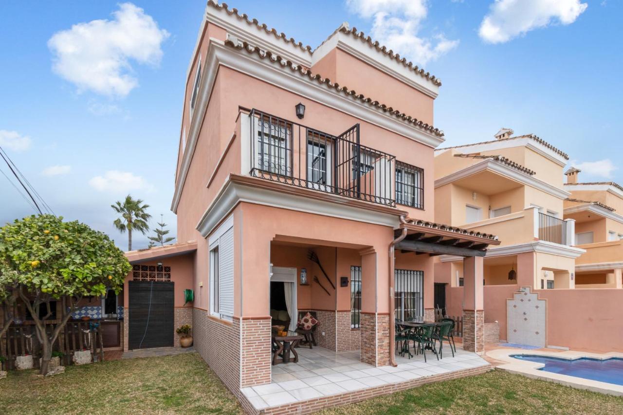 Villa Estilo Mediterranea Con Piscina, Jardin, Bbq Y Jacuzzi - Villa Bel Air Real Estepona Kültér fotó